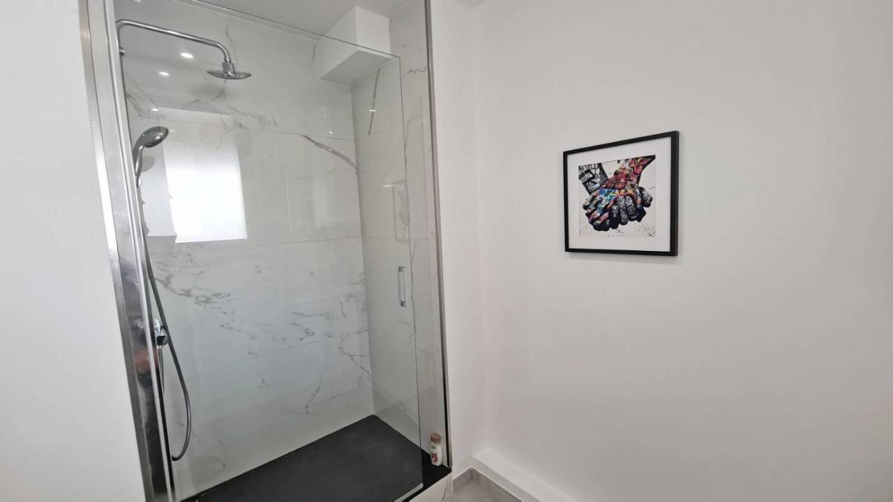 Maxbnb - T2 Balcon 50M2 - Climatise - Ouest - Toulon Bagian luar foto